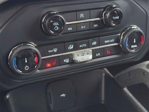 Used 2022 Ford Bronco Big Bend image 20