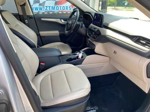 Used 2020 Ford Escape SEL AWD/4WD image 13