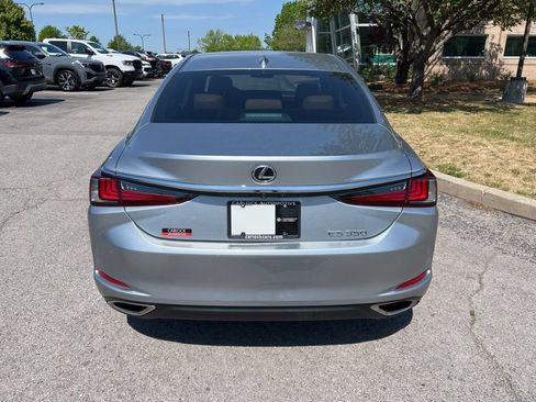 Used 2023 Lexus ES 350 w/ Premium Package FWD image 5