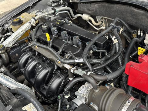 Used 2012 Ford Fusion SE image 27