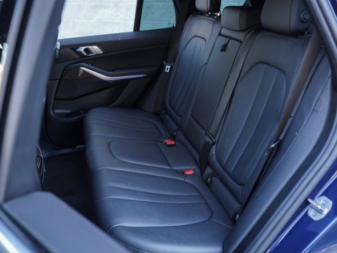 Used 2022 BMW X5 sDrive40i w/ Premium Package image 23