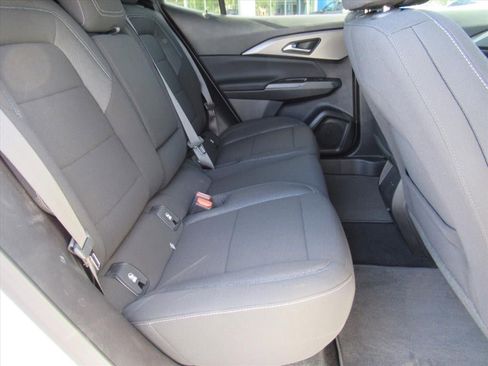 New 2026 Chevrolet Equinox EV LT image 27