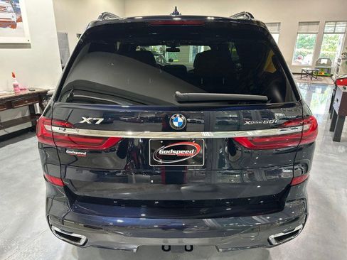Used 2019 BMW X7 xDrive50i w/ M Sport Package AWD/4WD image 31