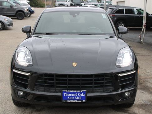 Used 2018 Porsche Macan Base image 2