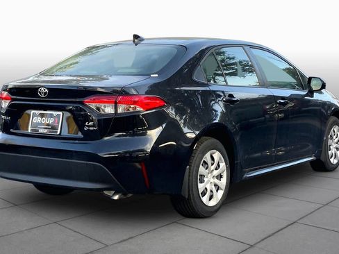 Used 2026 Toyota Corolla LE FWD image 12