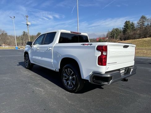 Used 2022 Chevrolet Silverado 1500 LT image 24