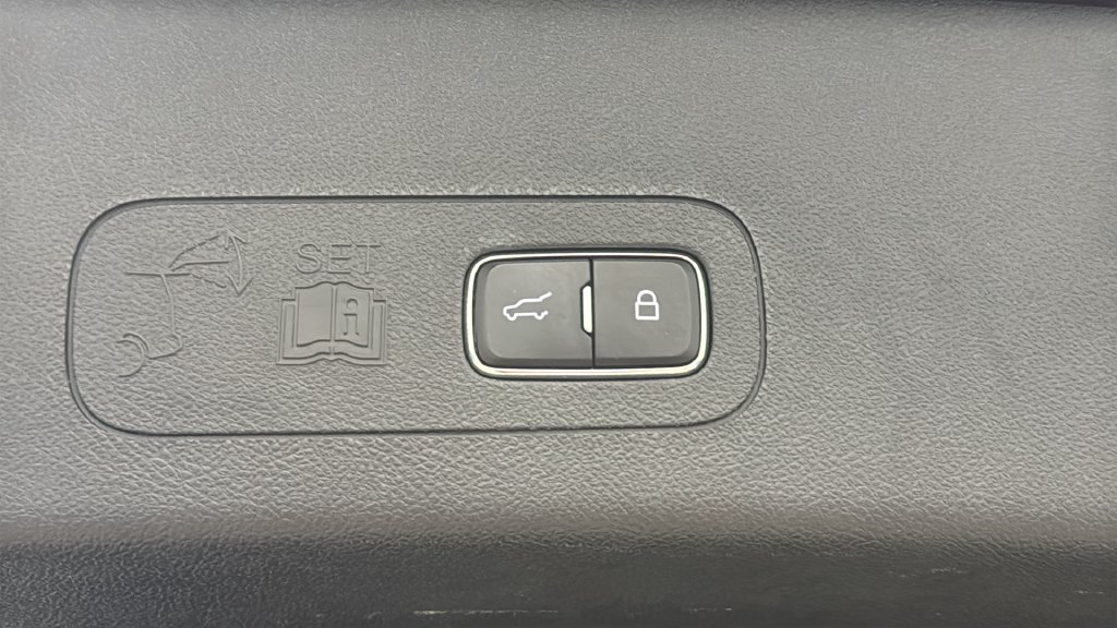 Used 2022 Lincoln Aviator Grand Touring AWD/4WD image 31