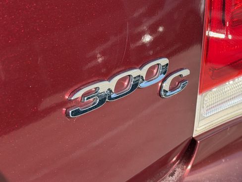 Used 2015 Chrysler 300 C image 10