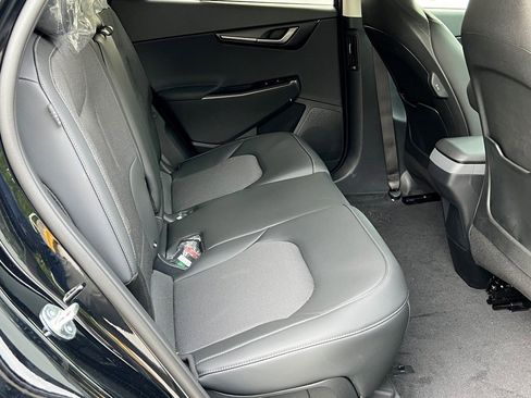 New 2025 Kia EV6 Light w/ Light LR Technology Package image 12