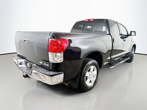 Used 2010 Toyota Tundra 4x4 Double Cab image 7