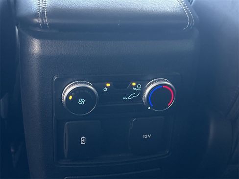 Used 2023 Ford Explorer XLT w/ Equipment Group 202A image 38