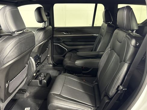 New 2026 Jeep Grand Cherokee L Limited AWD/4WD image 14