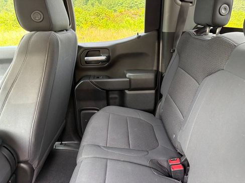 Used 2021 Chevrolet Silverado 1500 Custom AWD/4WD image 39