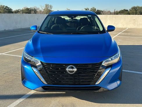 Used 2024 Nissan Sentra SV image 6