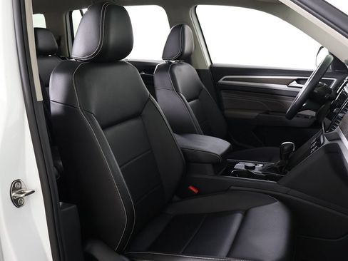 Used 2023 Volkswagen Atlas SE w/ Panoramic Sunroof Package AWD/4WD image 32
