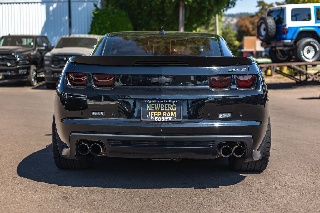 Used 2013 Chevrolet Camaro ZL1 RWD image 8
