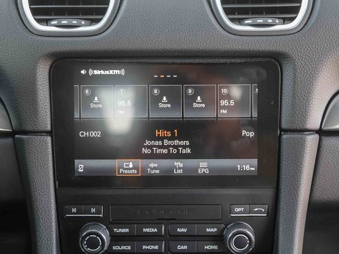 Used 2024 Porsche 718 Boxster image 23