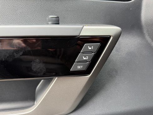 New 2026 Toyota Tundra Limited AWD/4WD image 19