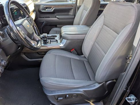 Used 2024 Chevrolet Silverado 1500 LT image 18