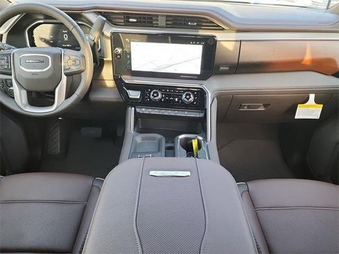 New 2026 GMC Sierra 2500 Denali w/ Denali Reserve Package image 20