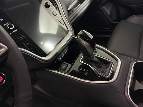 Certified 2025 Subaru Outback Touring XT w/ Popular Package #2 image 21