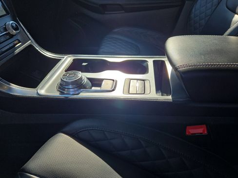 Certified 2024 Ford Edge Titanium w/ Equipment Group 301A image 22