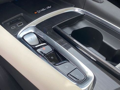 Used 2023 Buick Enclave Premium w/ Experience Buick Package image 12