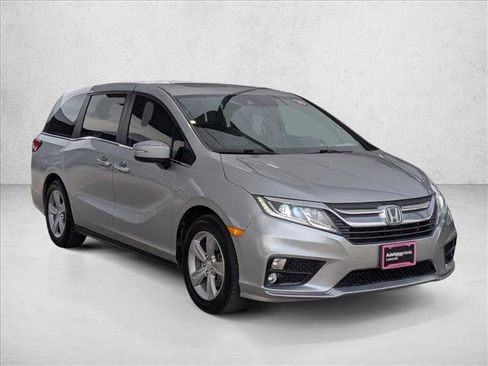 Used 2018 Honda Odyssey EX-L image 3