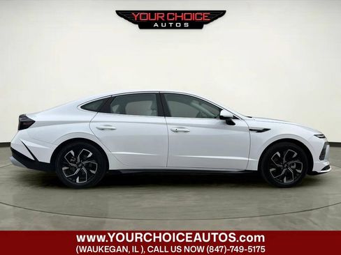 Used 2025 Hyundai Sonata SEL FWD image 6