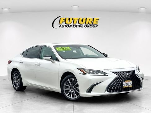 Used 2022 Lexus ES 250 w/ Accessory Package 2 AWD/4WD image 1