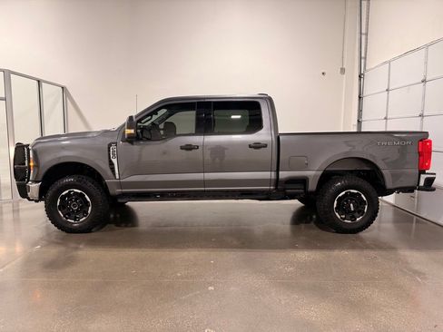 Used 2025 Ford F250 XLT w/ Tremor Off-Road Package AWD/4WD image 8