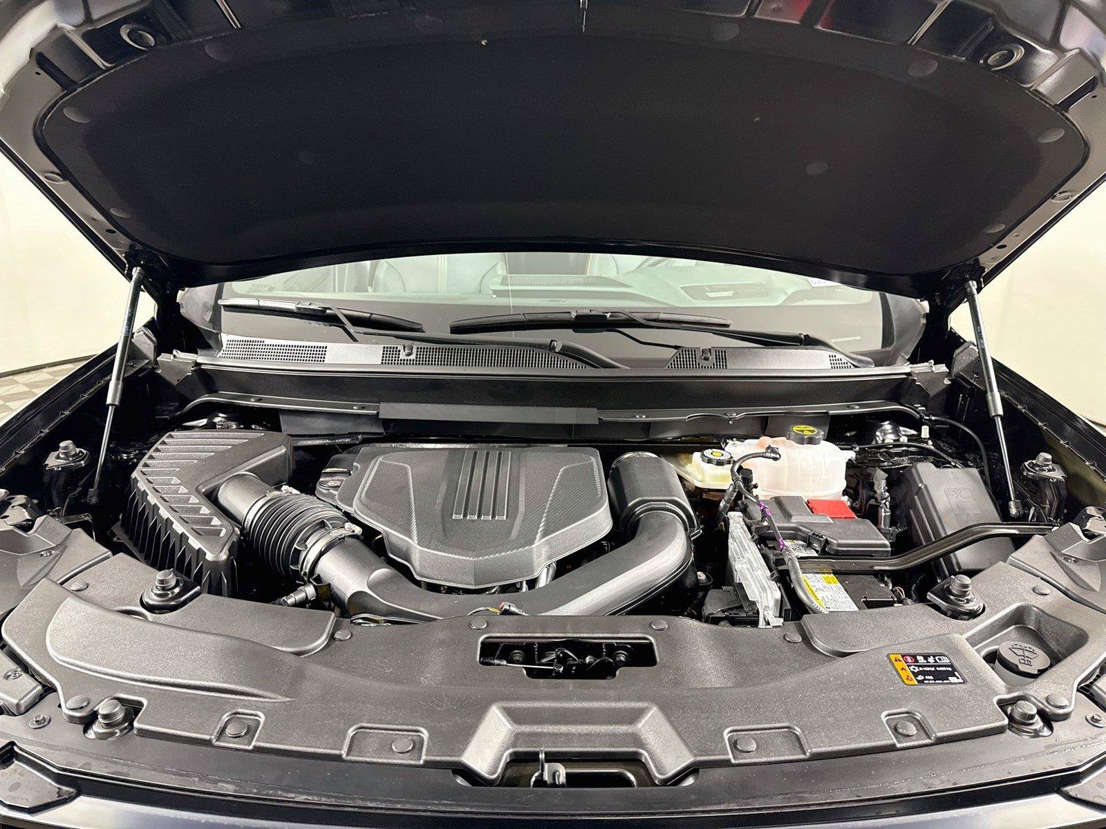 New 2027 GMC Acadia AT4 w/ LPO, Floor Liner Package AWD/4WD image 25