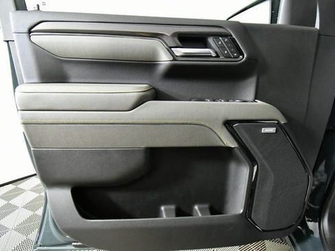 New 2026 Chevrolet Silverado 1500 ZR2 image 21