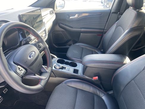 Used 2023 Ford Escape ST-Line Select w/ Tech Pack #2 image 8