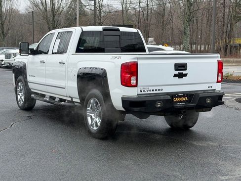 Used 2018 Chevrolet Silverado 1500 LTZ Z71 w/ LTZ Plus Package AWD/4WD image 9