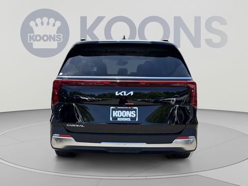 New 2026 Kia Carnival SX FWD image 5