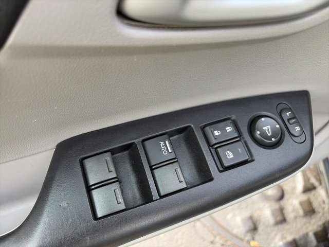 Used 2013 Honda Civic LX image 13