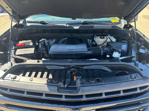 Used 2020 Chevrolet Silverado 1500 LT Trail Boss image 23