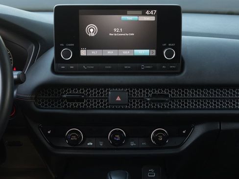 Used 2023 Honda HR-V Sport image 6