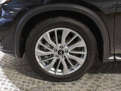 Certified 2025 INFINITI QX50 Luxe image 35