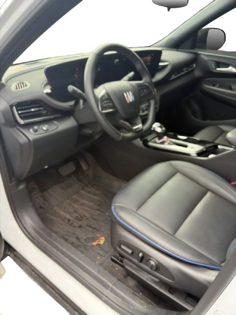 Used 2026 Buick Envista Sport Touring w/ Convenience I Package FWD image 9