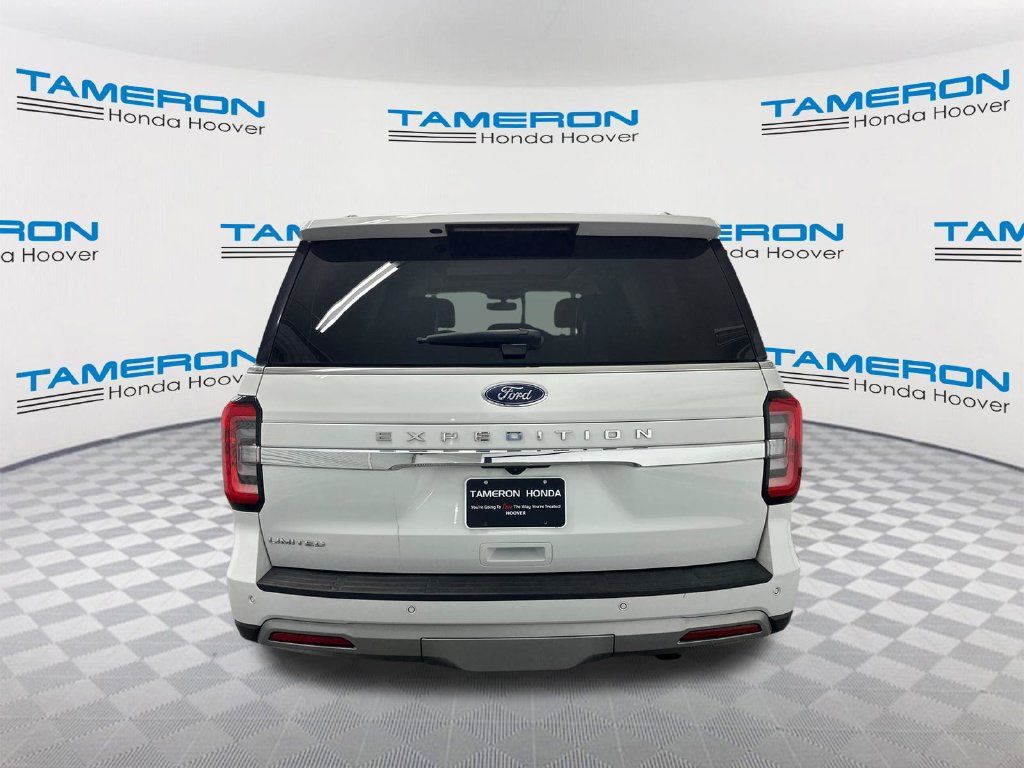 Used 2024 Ford Expedition Limited AWD/4WD image 4