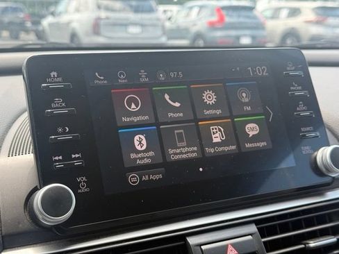 Used 2018 Honda Accord Touring image 4