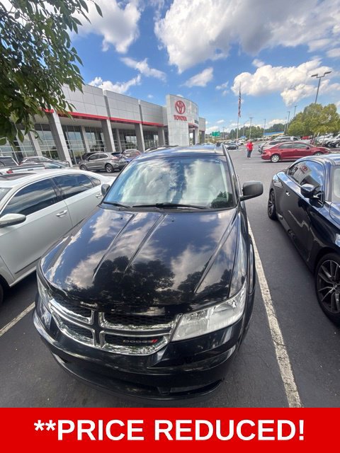 Used 2020 Dodge Journey SE FWD image 2