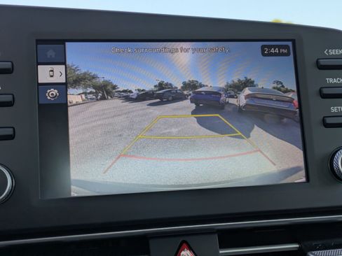 New 2026 Hyundai Elantra SE image 28