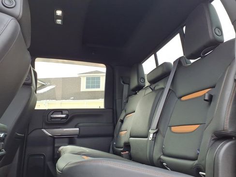 Used 2022 GMC Sierra 3500 AT4 w/ AT4 Preferred Package image 15