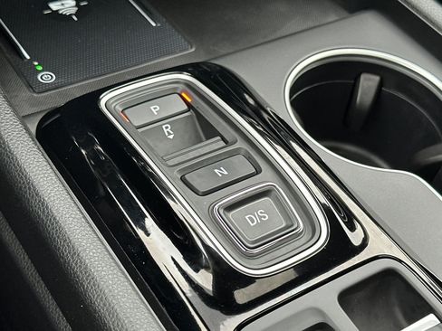 New 2026 Honda Pilot Touring image 24
