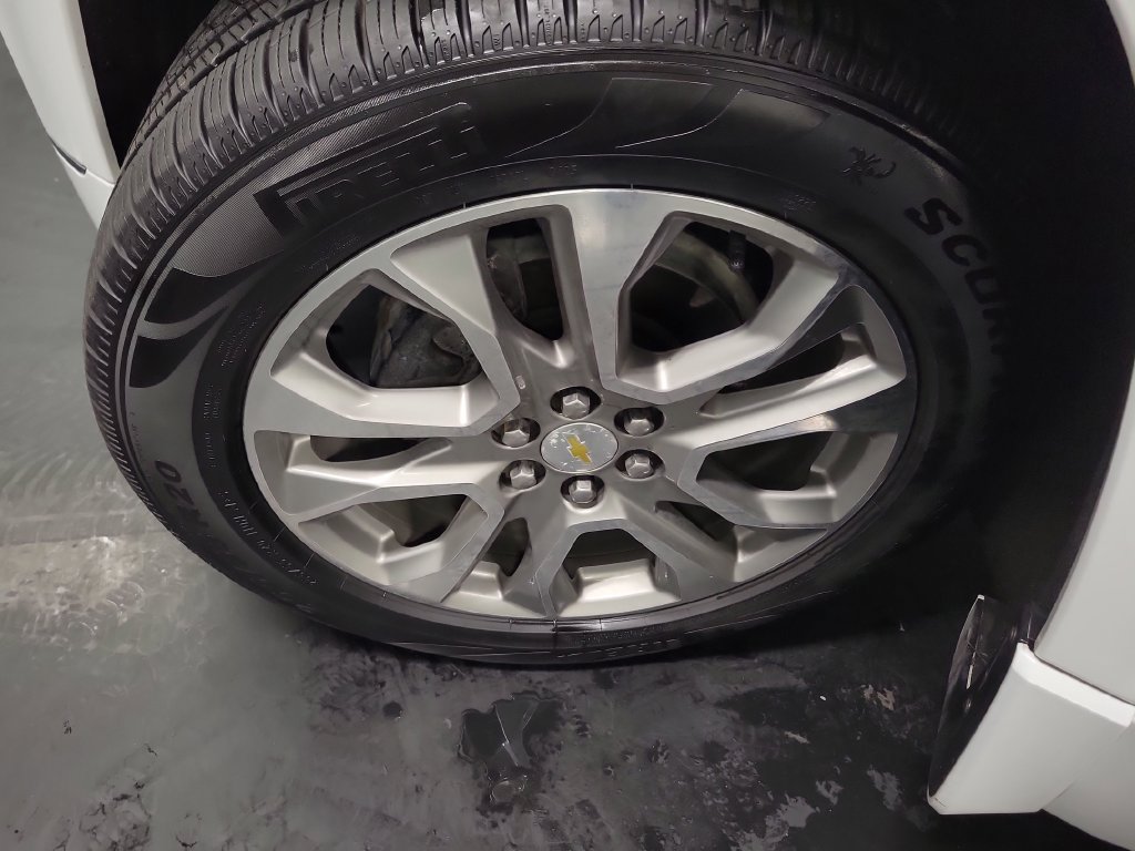 Used 2018 Chevrolet Traverse Premier w/ LPO, Floor Liner Package AWD/4WD image 14