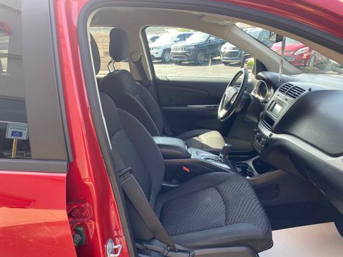 Used 2018 Dodge Journey SE w/ Connectivity Group FWD image 26