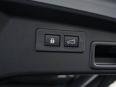 New 2026 Subaru Outback Limited image 9